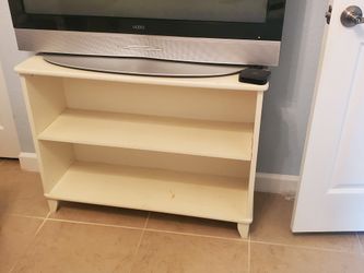2 Shelf Console  Bsskets Sold Separately 