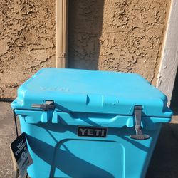 New Yeti Cooler 35 Limited Color $199