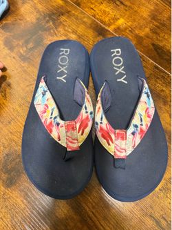 roxy size 3 sandals