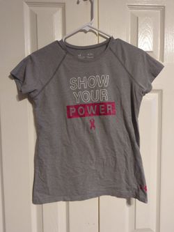 Girls under armour t shirt