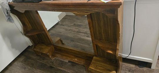 Dresser mirror