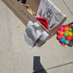 Free Box St My Yard Sale