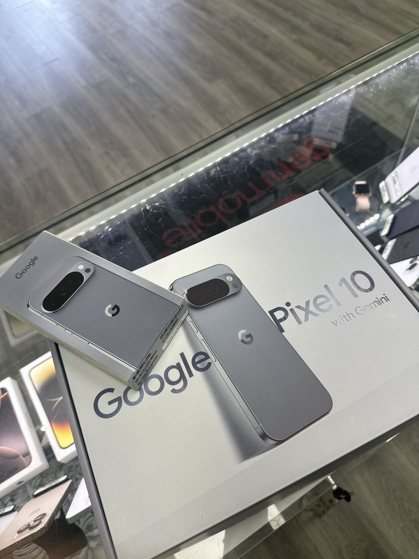 New Google Pixel 10 Unlocked 128GB $749 or $60 Down! iPhone