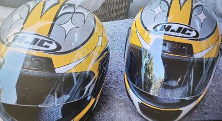 Motorcycle helmets