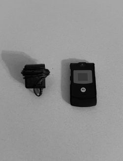 Motorola RAZR V3 Flip Phone