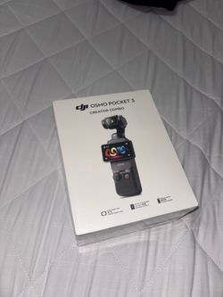 DJI Osmo Pocket 3 Creator Combo