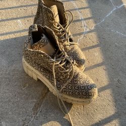 GBG Los Angeles Ivey combat boots 