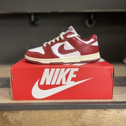 Nike Dunk Low “Vintage Team Red”