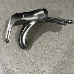 Bathroom Sink Faucet 