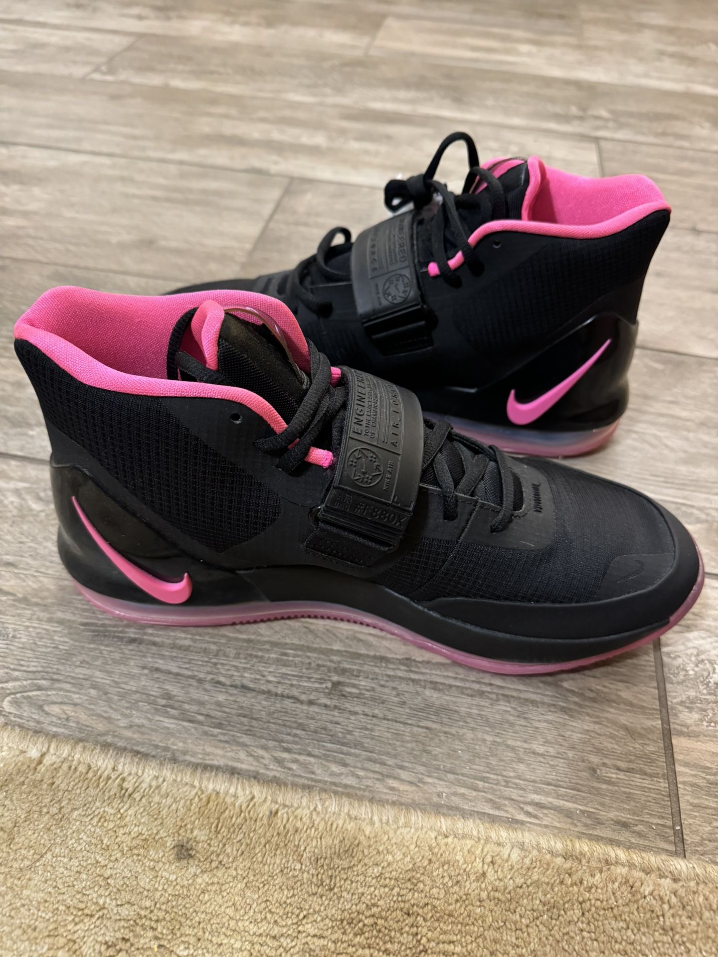 Brand New Men’s Nike Air Force Max Basketball Shoes