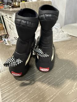 Vans Off The Wall High-Top Black Boots