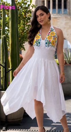 Beautiful Mexican Dress - Hermosos Vestidos Mexicanos✨Prices Vary - Precios Varian✨