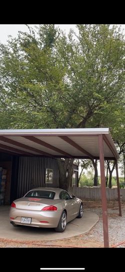 METAL BUILDING/ BODEGA