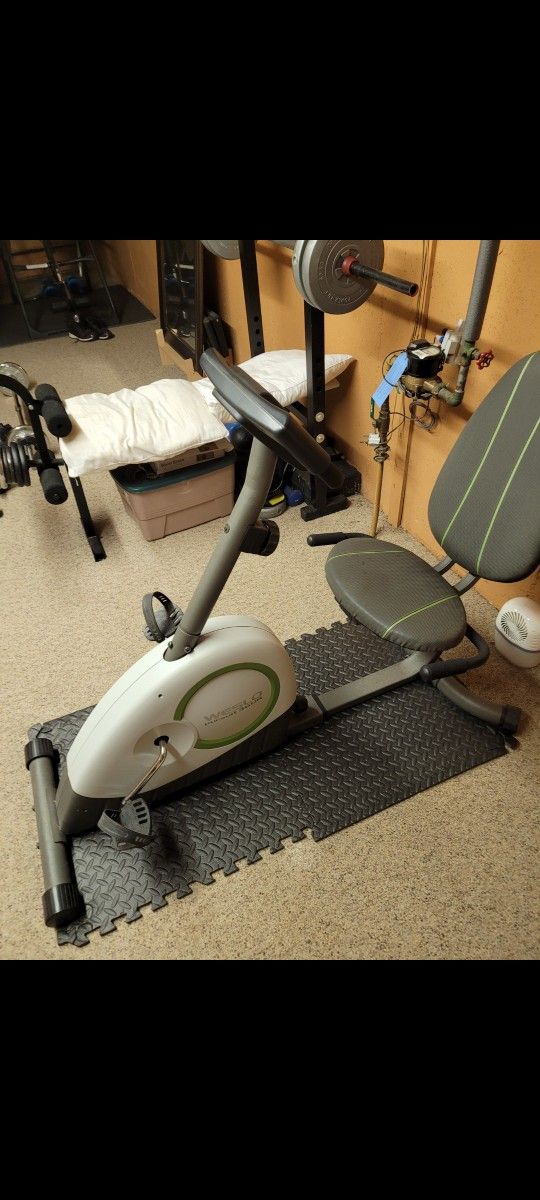 Stationery Bicycle Exercise Machine