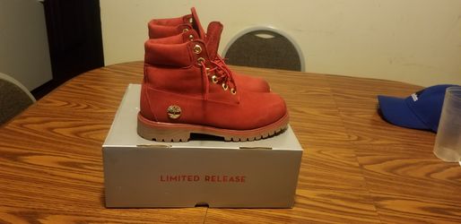 Red Timberland boots size 6
