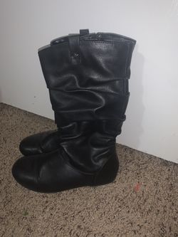 Girl boots