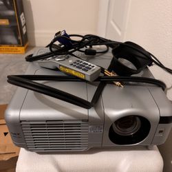 NEC Projector