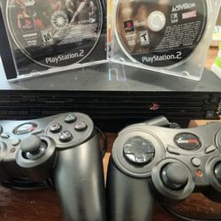 Ps2 With 2 Controllers 2 Games