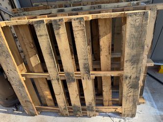 6 free pallets
