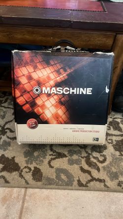 Used Native Instruments Maschine MKI MIDI Controller