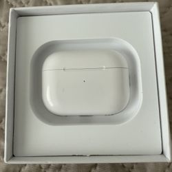 Apple Airpods Pro (2nd Generation) With (ANC) USB-C
