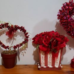Heart Rose's Flower Arrangement Valentines