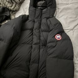used canada goose jacket xl