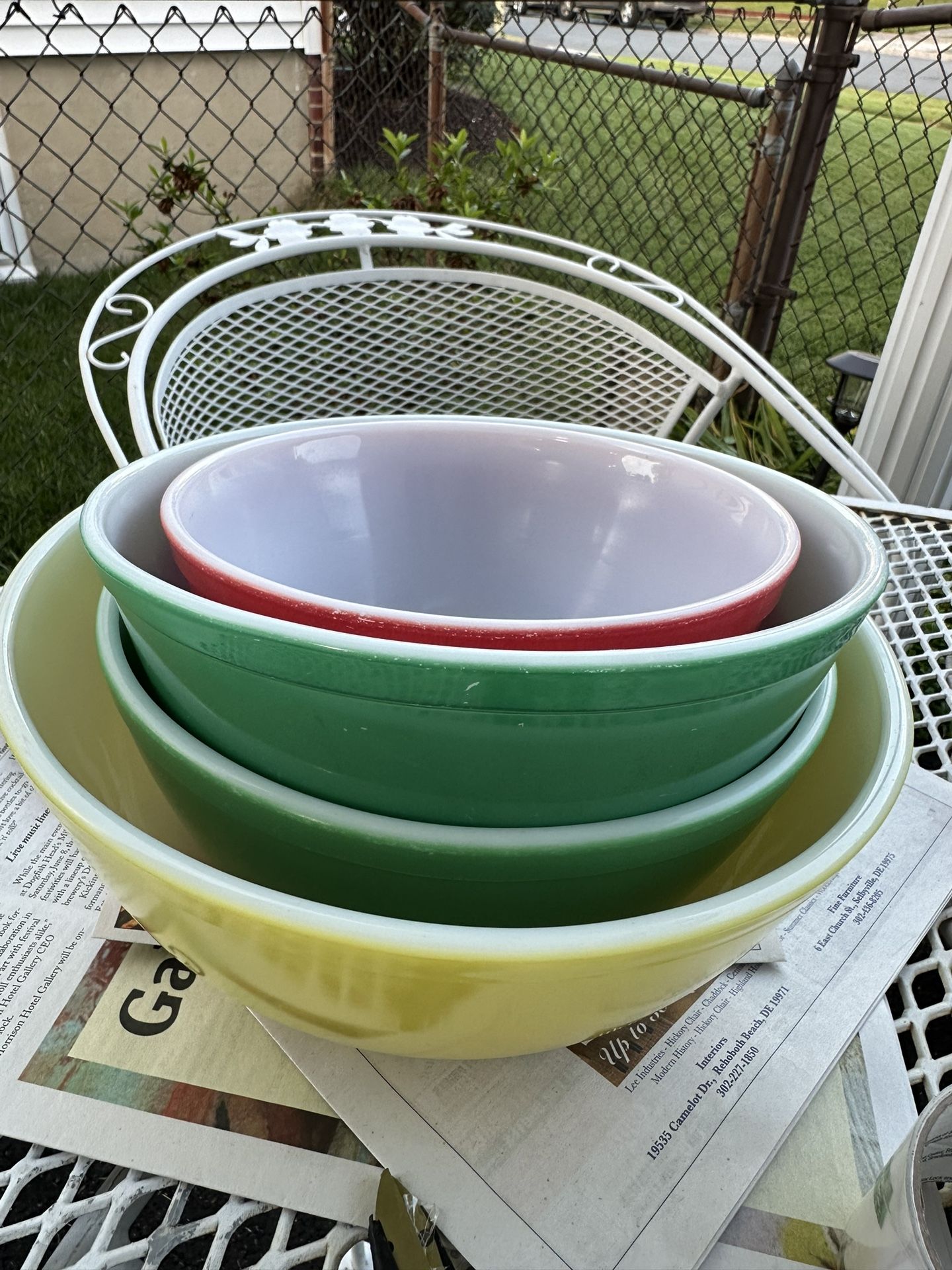 1940/1950 Vintage Set of 3 Pyrex Primary Colors Mixing Bowls + Xtra Green Bowl