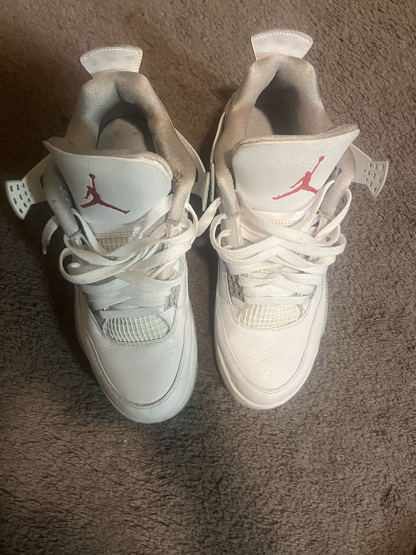 Jordan 4s Wolf Grey