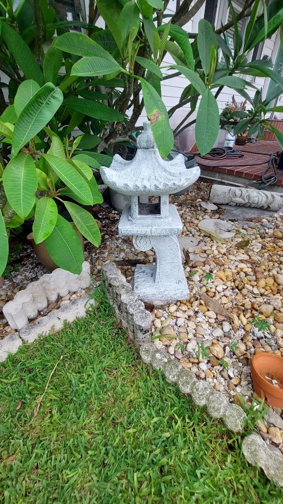 Japanese Pagota Garden Decor