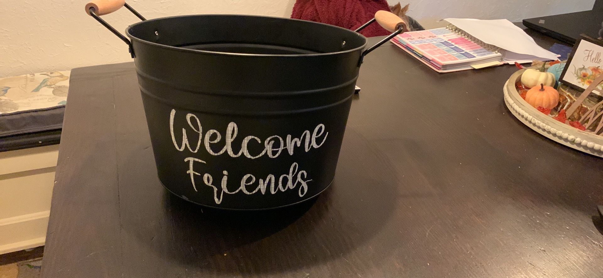 Metal Farmhouse Decor Bucket