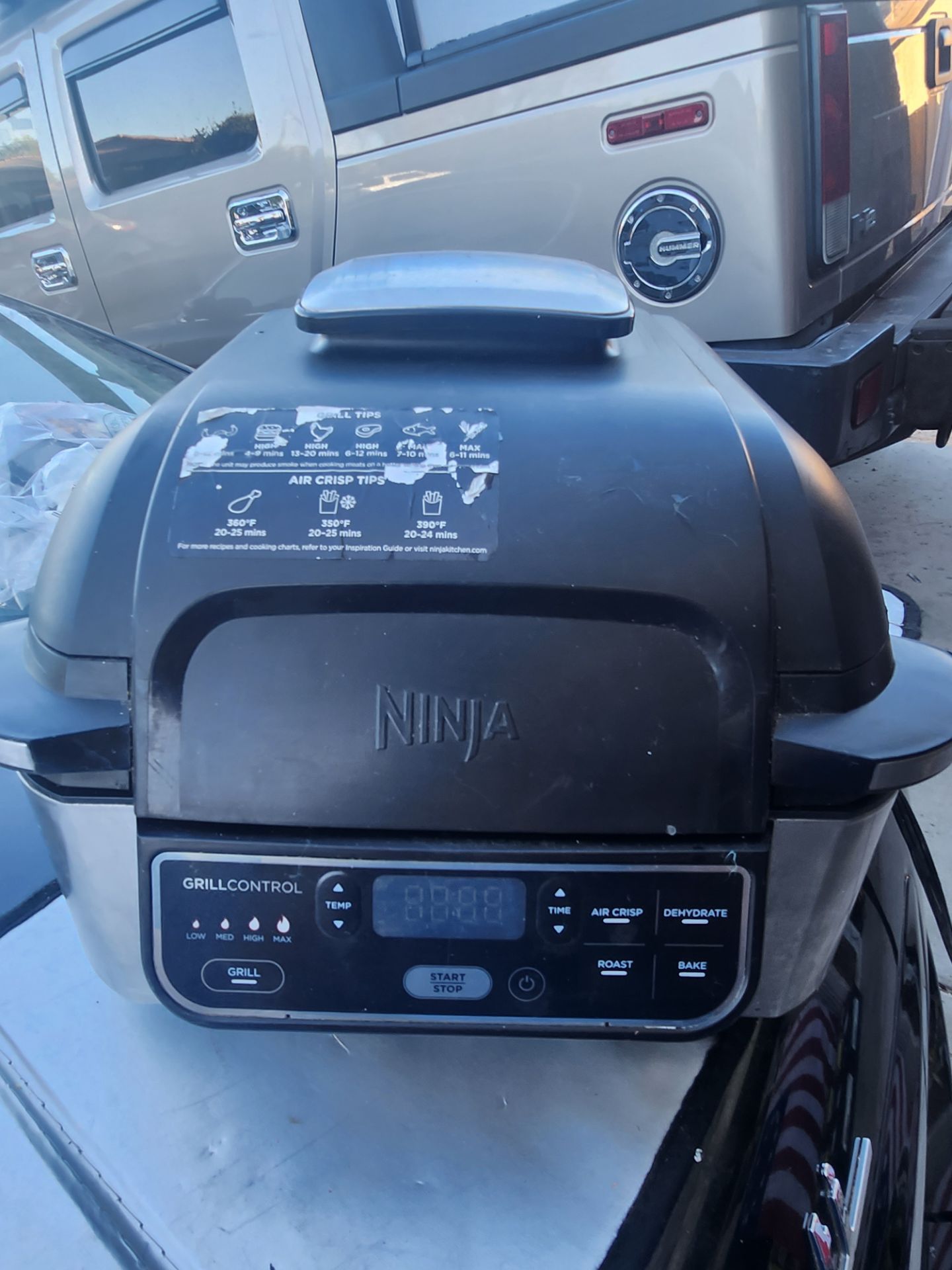 Ninja AG301 Foodi 5-in-1 Indoor Grill with 4qt Air Fryer, Roast, Bake