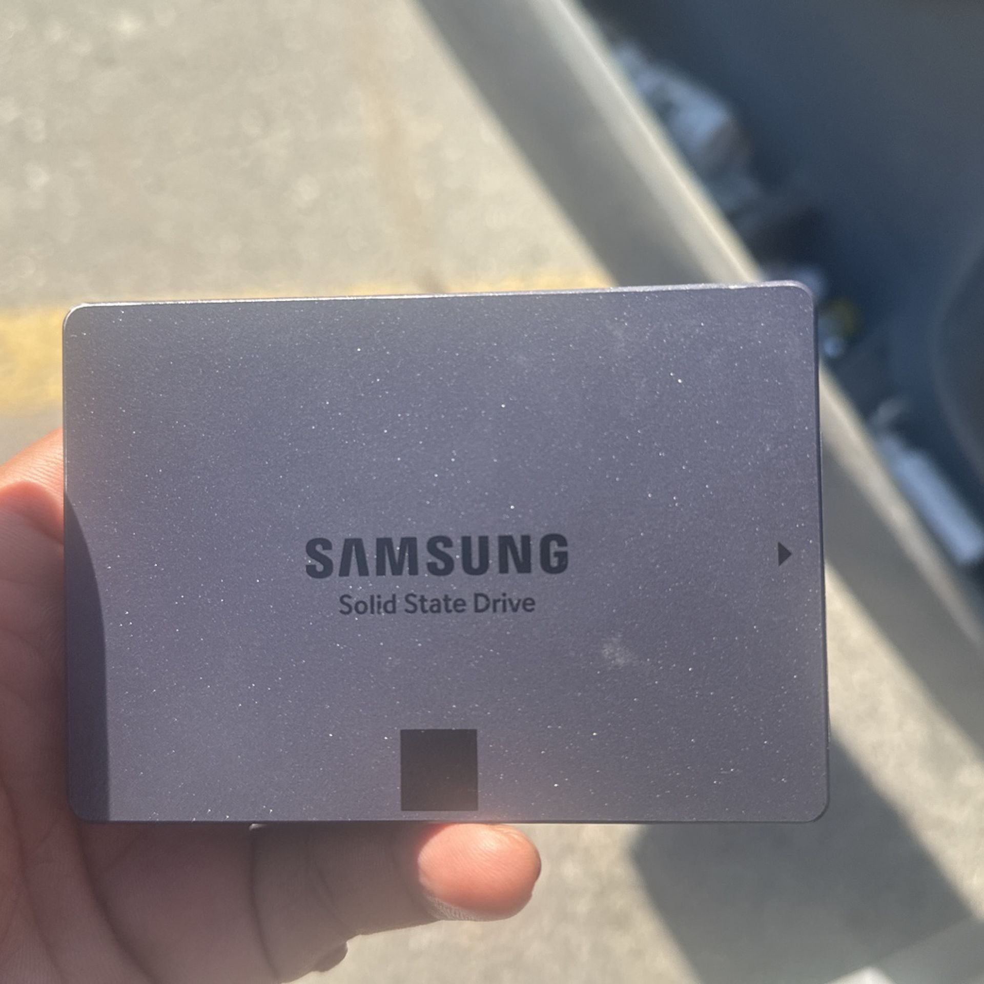 Samsung SSD 870 QVO 1TB