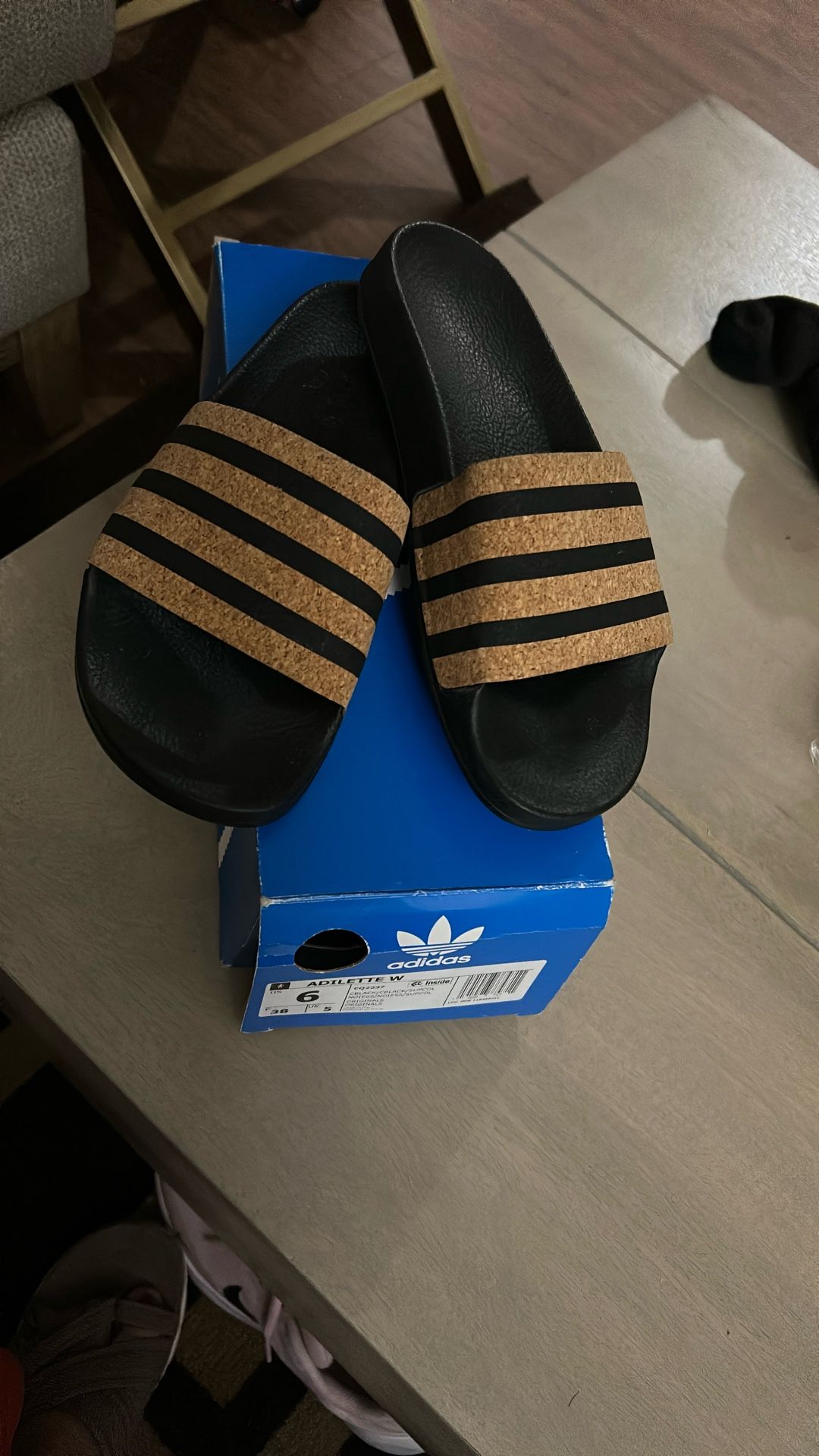 Adidas Originals Adilerte Kors For Women’s Size 6