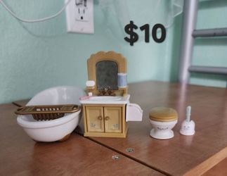 Calico Critters bathroom