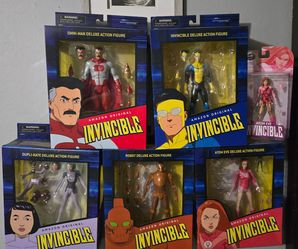 Diamond select Invincible toys