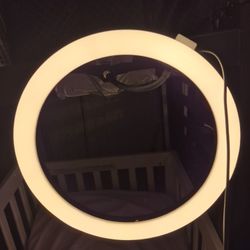 On The Go Makeup Light W Phone Holder