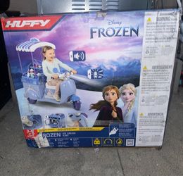 Brand New Huffy Frozen ride on 6V ice cream cart (damaged Box)
