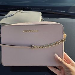 MK Crossbody 