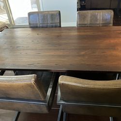 Wood And Metal Table And 4 Chairs.