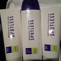 Rodan & Fields Spotless Acne Regimen NEW
