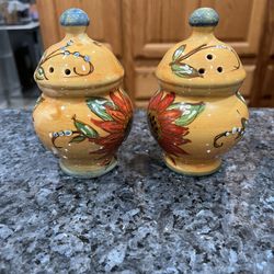 Vintage Large Ceramic Hand Painted Flowers with embossing Pair of Salt & Pepper Shakers. Size approximately 4 1/2 inches tall. Preowned