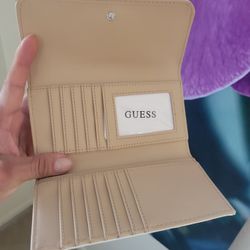 Guess Wallet