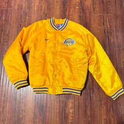 LA Lakers Vtg 90s Youth/Boys Sz 12-14/Medium NBA Nike Basketball Bomber Jacket!!