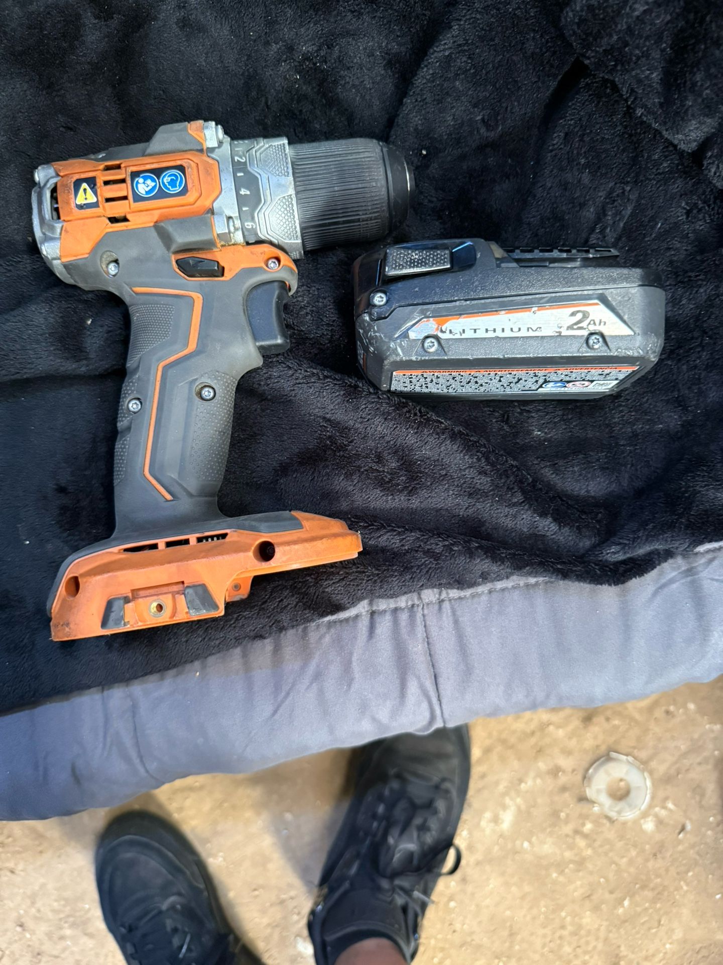 RIDGID SUB COMPACT DRILL W/ BATTERY
