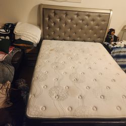 QUEEN BED WITH MATTRESS