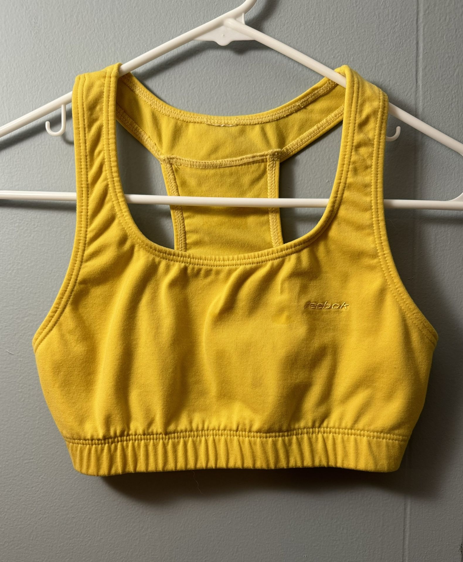 Reebok Small Sports Bra. Yellow. 