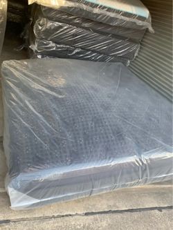 🔴 PLUSH | KING SIZE MATTRESS | BEAUTYREST PILLOW TOP