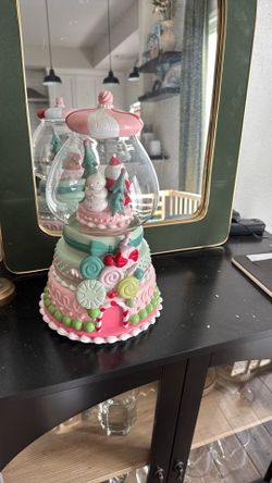 Light Up Musical Christmas Gumball Machine
