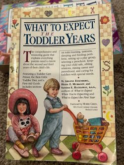 What To Expect the Toddler Years book